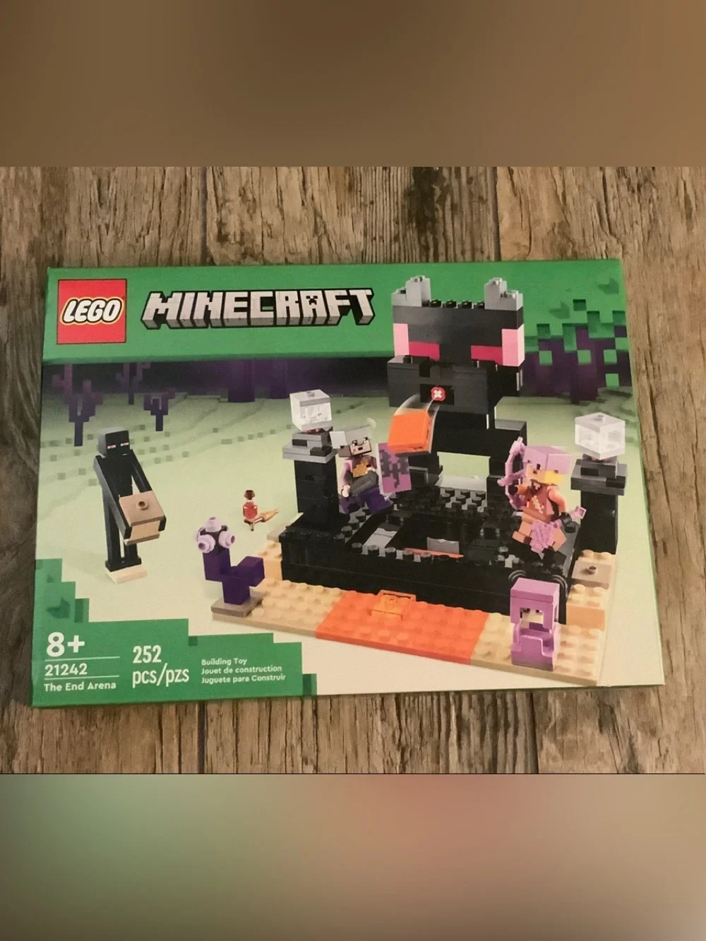 LEGO Minecraft The End Arena Build Set - Black, Purple, Green
